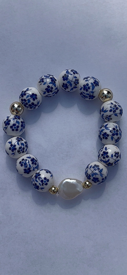 Large floral beads single pearl