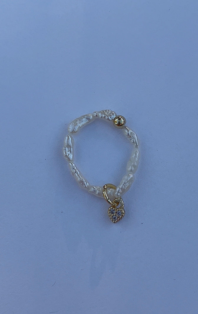 Rice pearl heart charm ring