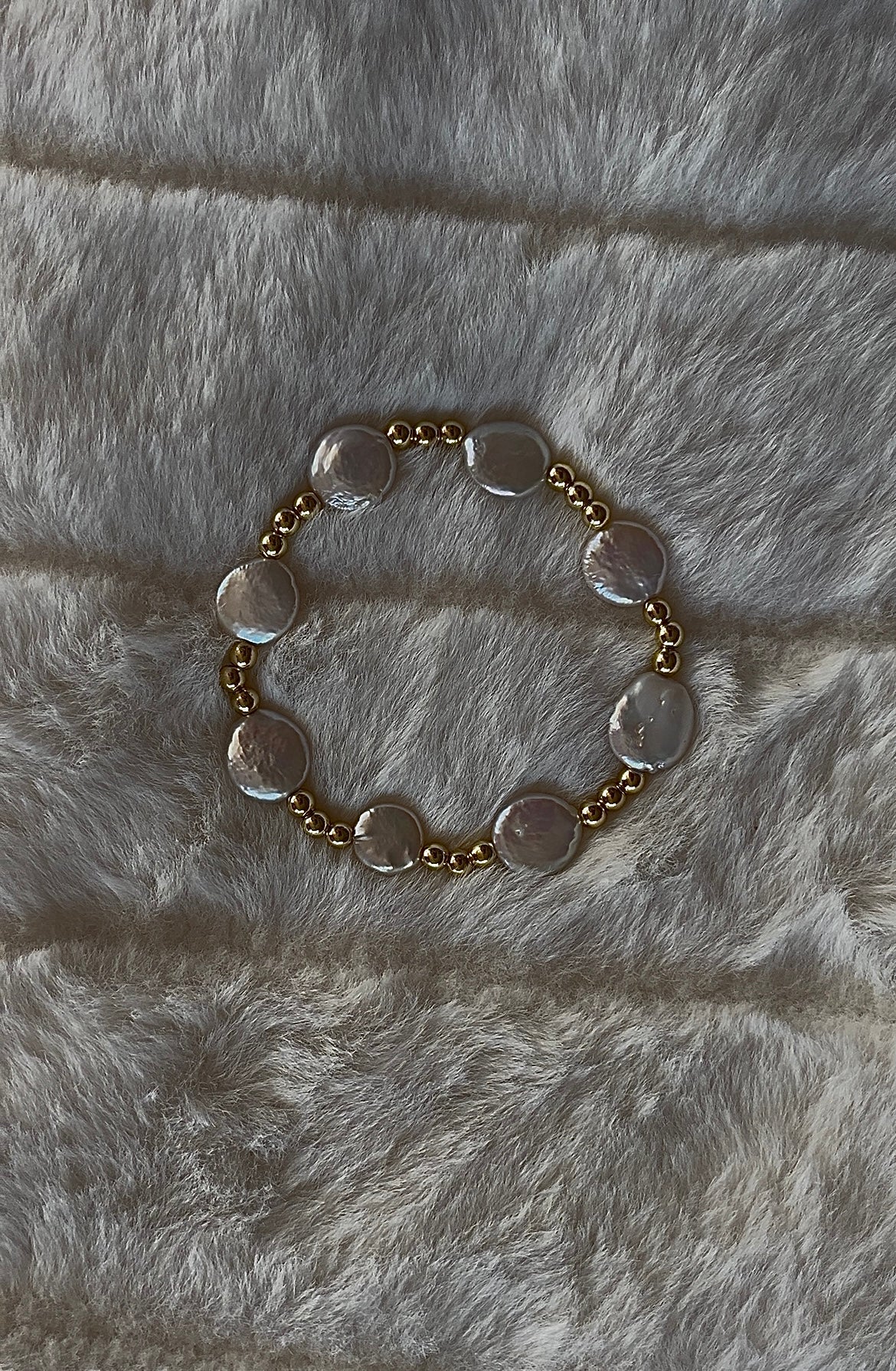 Small coin pearl bracelet