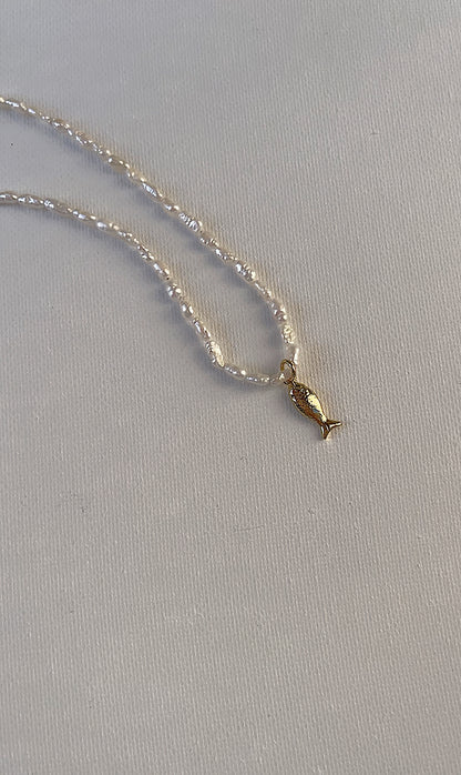 The sea necklace