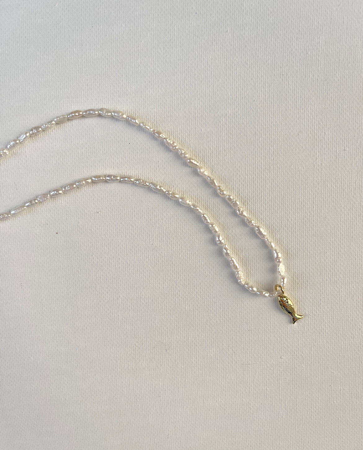 The sea necklace