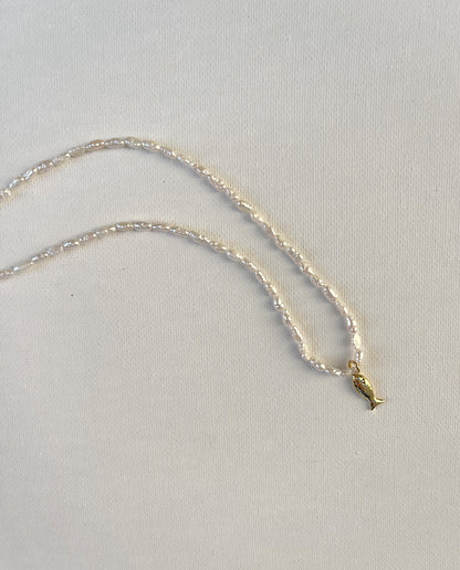 The sea necklace