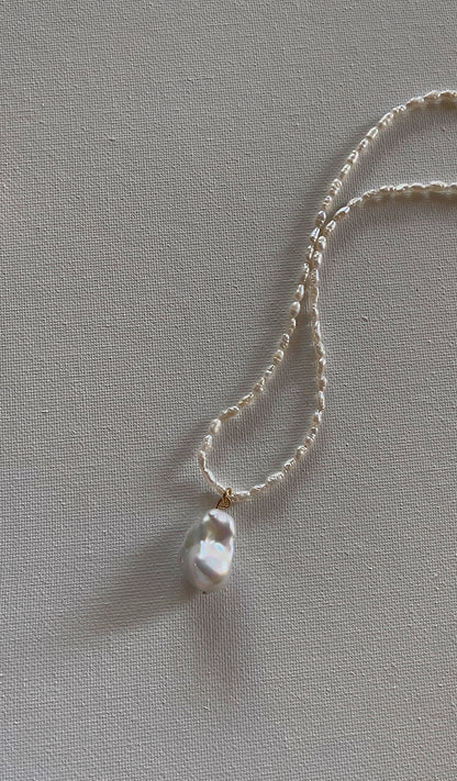 The Portofino pearl necklace