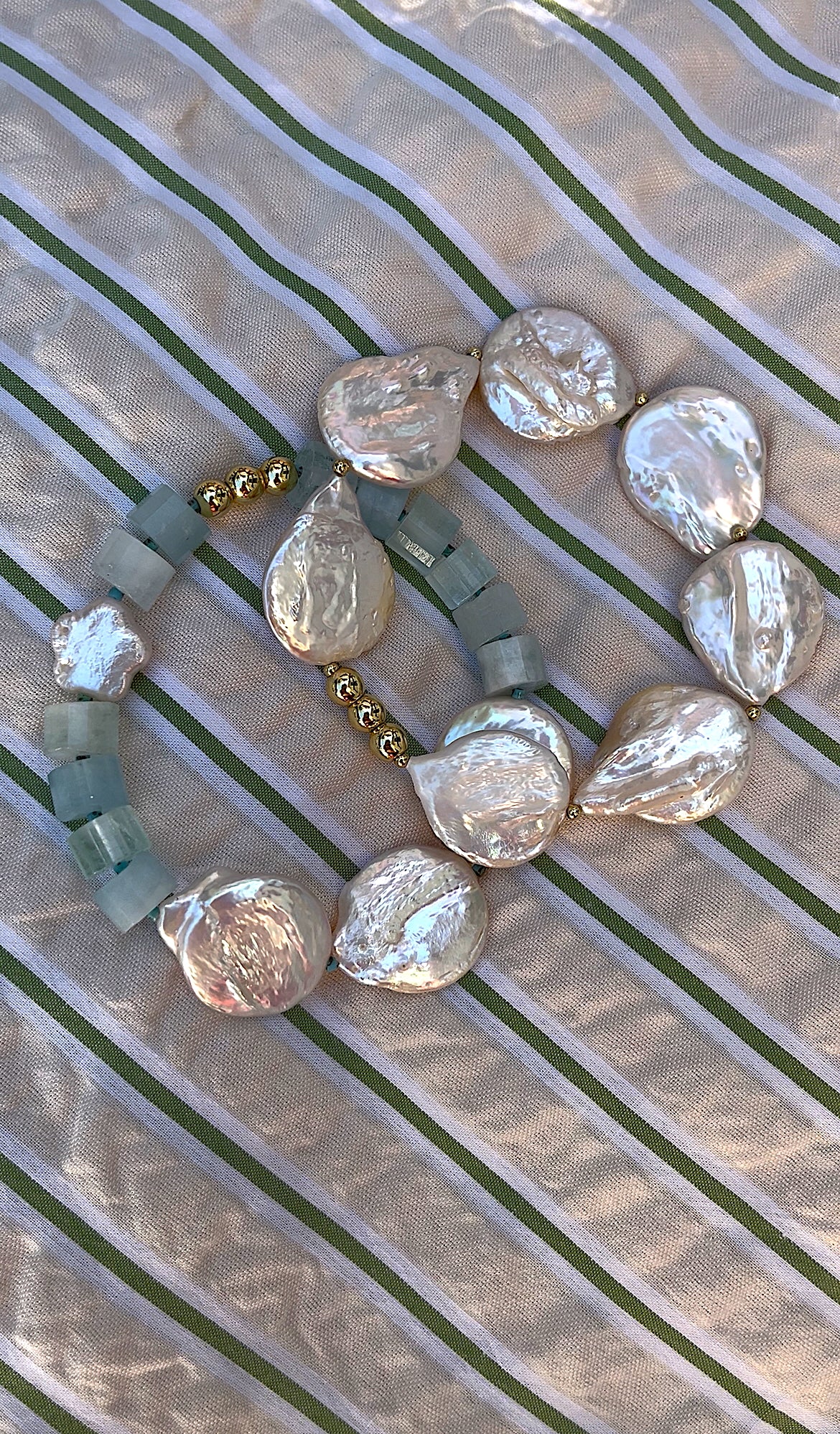 Coin pearl bracelet