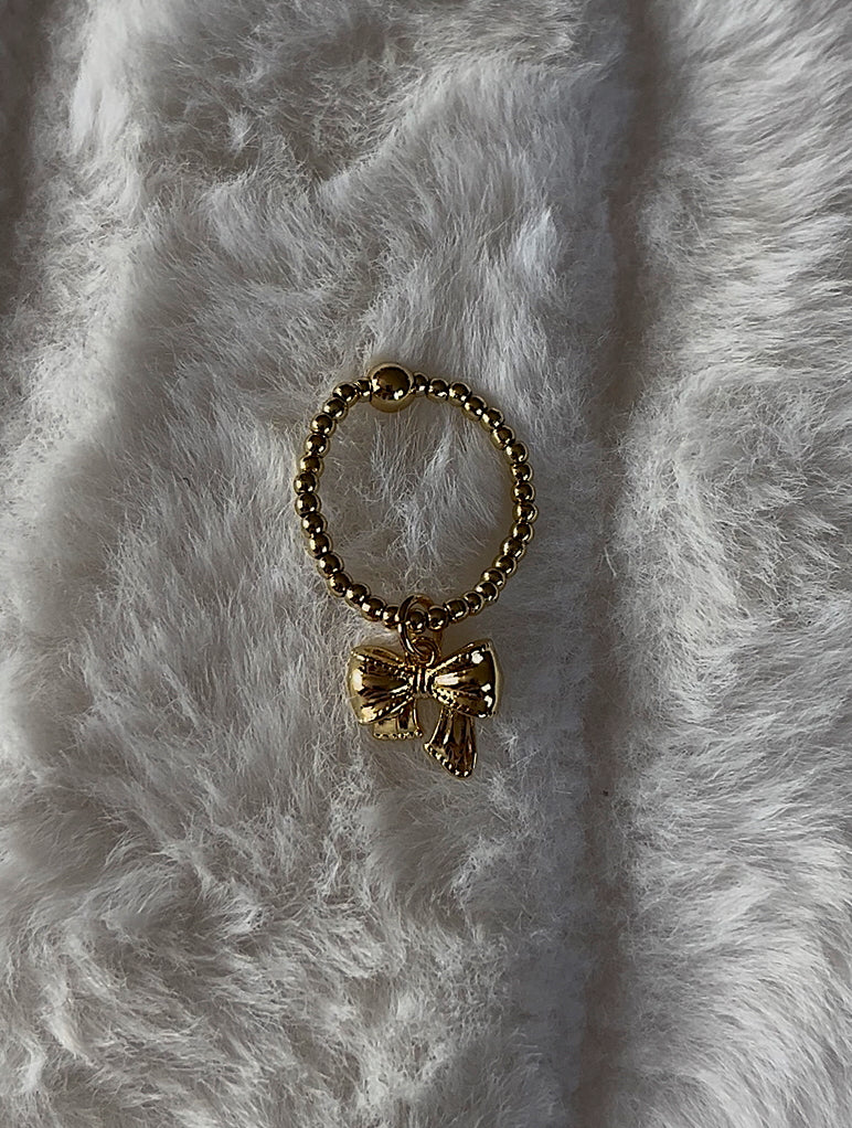 Bow charm ring