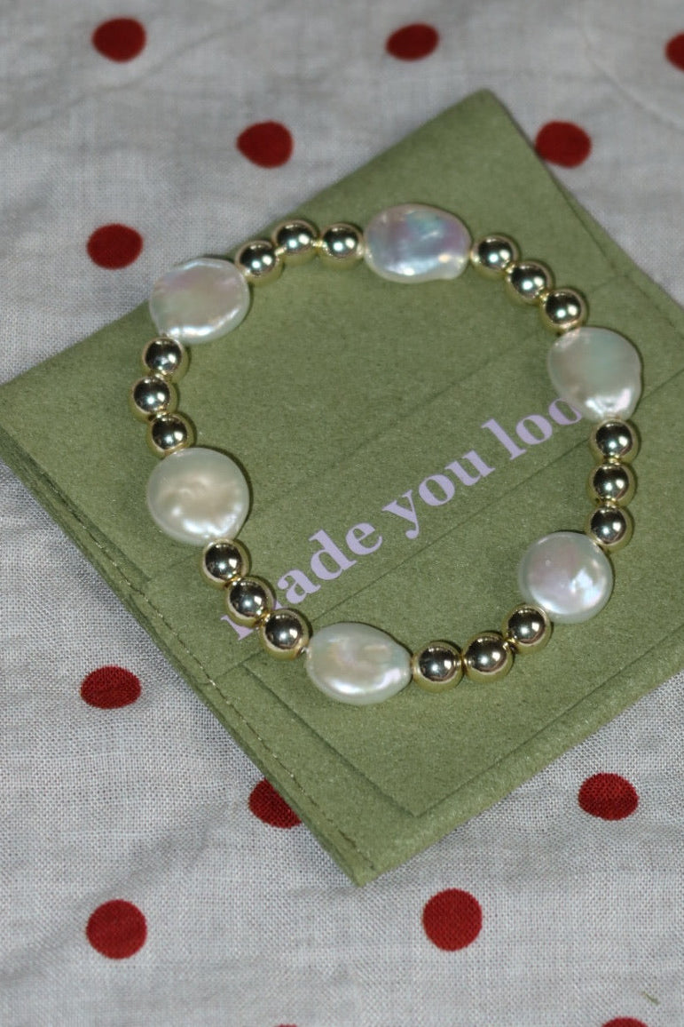 The Lumi - Freshwater Pearl Bracelet