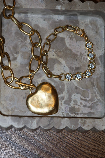 The Nina - Large Heart Pendant Chain Toggle Clasp Necklace