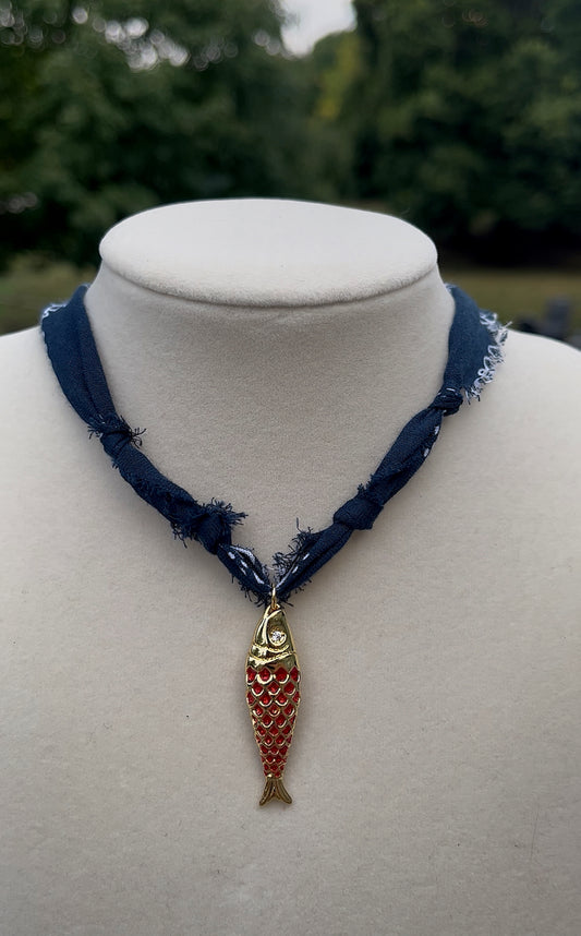 Navy + red fishie